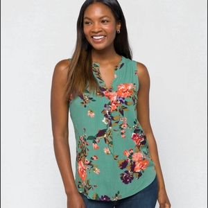 Stitch Fix Market & Spruce Prat Henley Sleeveless Green Floral Top